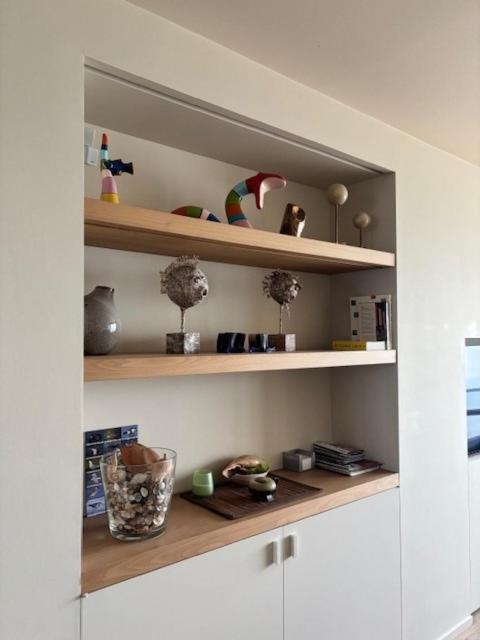 Modern Two-bedroom With Breathtaking Views And Two Charming Terraces T39 Appartement Oostende