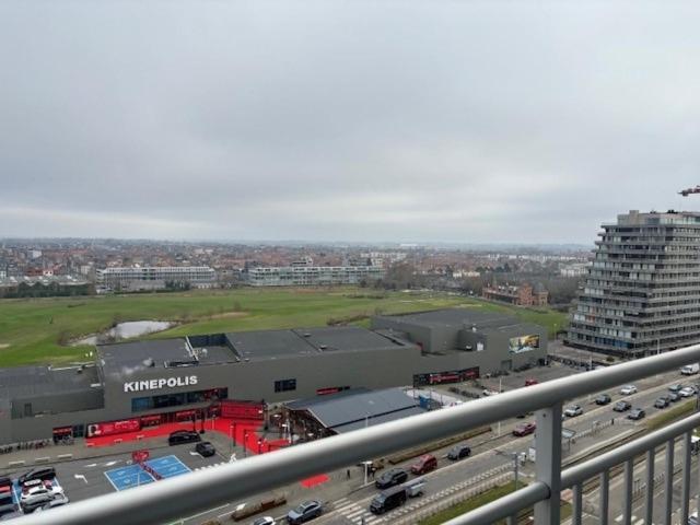 Modern Two-bedroom With Breathtaking Views And Two Charming Terraces T39 Oostende